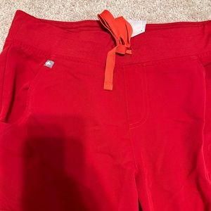 Sm Zamora Figs-Winning Red